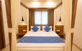 Hotel Blue Mountain